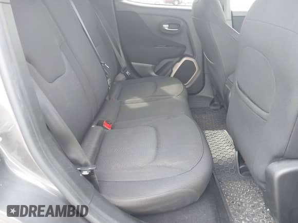 2017 Jeep Renegade Latitude с VIN ZACCJABB7HPF85356, выставлен на аукционе IAAI как лот 43229415 с пробегом 138 236 миль миль и . История ставок и продаж доступна на DreamBid. Изображение 8.