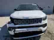 2025 Jeep Compass Limited с VIN 3C4NJDCN9ST508068, выставлен на аукционе Copart как лот 89830765 с пробегом 31 053 миль миль и Чистый • Clean title. История ставок и продаж доступна на DreamBid. Изображение 5.