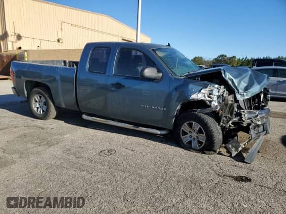 2008 Chevrolet Silverado 1500 Work Truck with VIN 1GCEC19XX8Z229859, listed as a Copart auction lot 47843715 with Not provided miles and Salvage title. Bid and sale history available at DreamBid. Image 4.