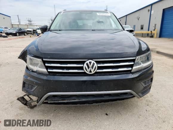 2020 Volkswagen Tiguan S с VIN 3VV1B7AX2LM140458, выставлен на аукционе Copart как лот 58509345 с пробегом 54 059 миль миль и Списание • Salvage title. История ставок и продаж доступна на DreamBid. Изображение 5.