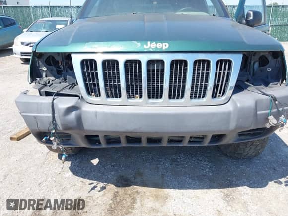 1999 Jeep Grand Cherokee Laredo с VIN 1J4G258S8XC755511, выставлен на аукционе IAAI как лот 42949819 с пробегом Не указан миль и . История ставок и продаж доступна на DreamBid. Изображение 6.