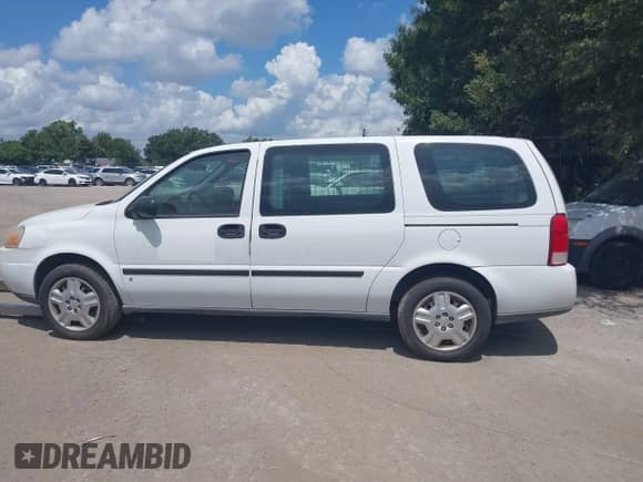 2008 Chevrolet Uplander Cargo с VIN 1GBDV13168D188500, выставлен на аукционе IAAI как лот 42692832 с пробегом 178 774 миль миль и . История ставок и продаж доступна на DreamBid. Изображение 13.