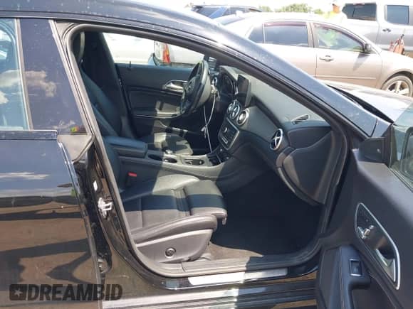 2019 Mercedes-Benz CLA 250 с VIN WDDSJ4EB1KN714898, выставлен на аукционе IAAI как лот 42986846 с пробегом 66 690 миль миль и . История ставок и продаж доступна на DreamBid. Изображение 5.