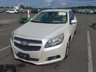 2013 Chevrolet Malibu LT с VIN 1G11E5SA0DF340379, выставлен на аукционе IAAI как лот 43095448 с пробегом 124 745 миль миль и . История ставок и продаж доступна на DreamBid. Изображение 2.