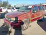 2002 Chevrolet TrailBlazer LS z VIN 1GNDT13S722423460, wystawiony jako IAAI lot #41401201 z przebiegiem 203 385 mil mil oraz . Historia ofert i sprzedaży dostępna na DreamBid. Obrazek 2.