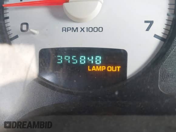 2002 Dodge 1500 with VIN 3D7HU18N22G173262, listed as a IAAI auction lot 42455229 with 395,848 mi miles and . Bid and sale history available at DreamBid. Image 15.