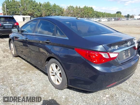2013 Hyundai Sonata GLS с VIN 5NPEB4AC0DH753620, выставлен на аукционе IAAI как лот 43486683 с пробегом 96 296 миль миль и . История ставок и продаж доступна на DreamBid. Изображение 3.