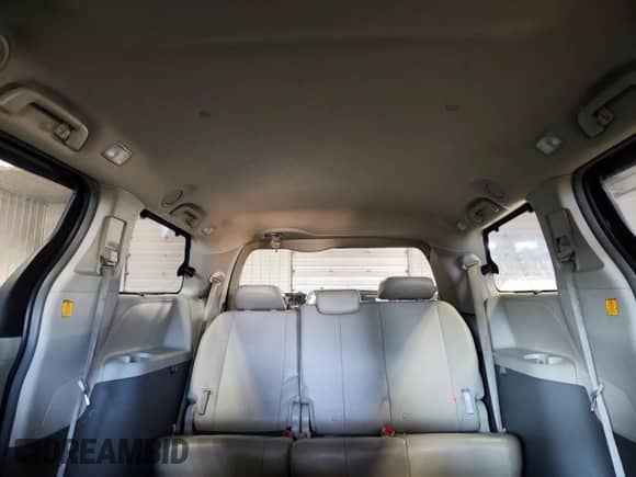 2013 Toyota Sienna XLE AAS with VIN 5TDYK3DC8DS313836, listed as a Copart auction lot 68781945 with 198,964 mi miles and Non repairable. Bid and sale history available at DreamBid. Image 10.