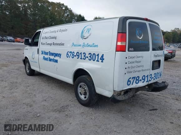 2013 Chevrolet Express Cargo with VIN 1GCWGGBA2D1182532, listed as a IAAI auction lot 40723126 with 170,691 mi miles and . Bid and sale history available at DreamBid. Image 3.