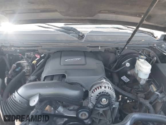 2007 Chevrolet Tahoe LTZ with VIN 1GNFC13047R286757, listed as a IAAI auction lot 42318990 with 240,729 mi miles and . Bid and sale history available at DreamBid. Image 10.