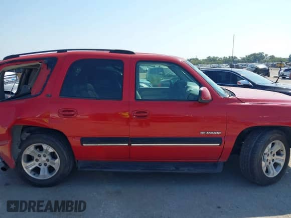 2001 Chevrolet Tahoe LS с VIN 1GNEC13T51R153387, выставлен на аукционе IAAI как лот 43235046 с пробегом 250 136 миль миль и . История ставок и продаж доступна на DreamBid. Изображение 13.