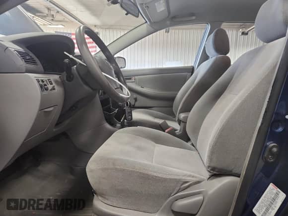 2003 Toyota Corolla LE с VIN JTDBR32E130038043, выставлен на аукционе Copart как лот 84407195 с пробегом 169 326 миль миль и Чистый • Clean title. История ставок и продаж доступна на DreamBid. Изображение 7.