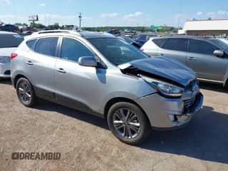 2014 Hyundai Tucson SE with VIN KM8JU3AG8EU863243, listed as a IAAI auction lot 43053128 with 76,818 mi miles and . Bid and sale history available at DreamBid. Image 1.