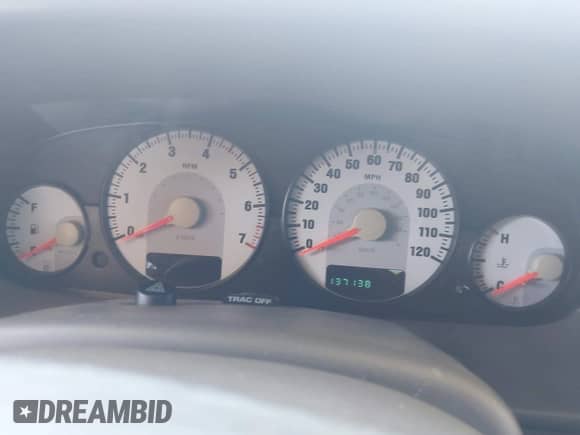 2005 Dodge Stratus SXT with VIN 1B3EL46T65N642109, listed as a IAAI auction lot 42545201 with 137,138 mi miles and . Bid and sale history available at DreamBid. Image 7.