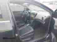 2014 Chevrolet Sonic LTZ z VIN 1G1JE6SB6E4156737, wystawiony jako IAAI lot #43326599 z przebiegiem Nie podano mil oraz . Historia ofert i sprzedaży dostępna na DreamBid. Obrazek 5.