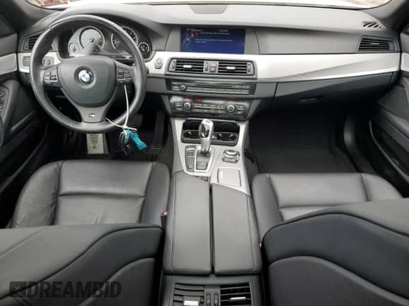 2013 BMW 5 Series 535i xDrive с VIN WBAFU7C51DDU66479, выставлен на аукционе Copart как лот 86801335 с пробегом 95 814 миль миль и Списание • Salvage title. История ставок и продаж доступна на DreamBid. Изображение 8.