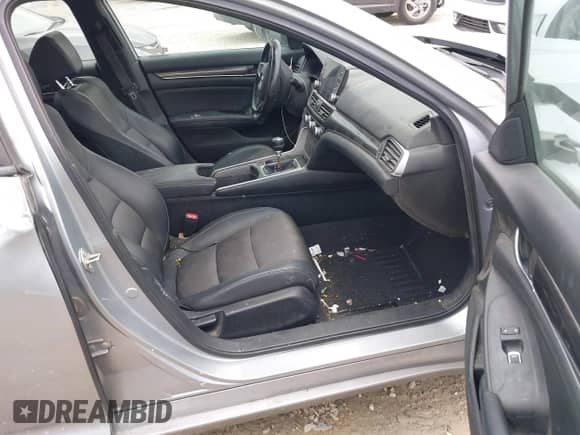 2018 Honda Accord Sport with VIN 1HGCV2E34JA042939, listed as a IAAI auction lot 43154105 with 129,198 mi miles and . Bid and sale history available at DreamBid. Image 5.