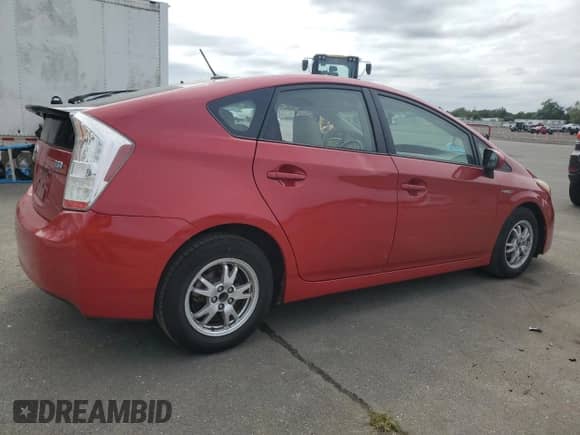 2010 Toyota Prius III с VIN JTDKN3DU0A0209555, выставлен на аукционе Copart как лот 71638655 с пробегом 243 739 миль миль и Списание • Salvage title. История ставок и продаж доступна на DreamBid. Изображение 3.