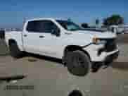 2025 Chevrolet Silverado 1500 LT Trail Boss с VIN 3GCUKFED7SG352095, выставлен на аукционе Copart как лот 71465635 с пробегом Не указан миль и Списание • Salvage title. История ставок и продаж доступна на DreamBid. Изображение 4.