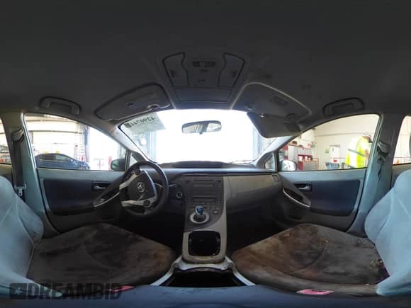 2011 Toyota Prius III with VIN JTDKN3DU4B0267637, listed as a IAAI auction lot 42907442 with 191,958 mi miles and . Bid and sale history available at DreamBid. Image 18.