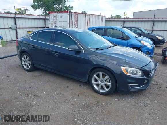 2016 Volvo S60 T5 Drive-E Premier with VIN YV126MFK4G2404550, listed as a IAAI auction lot 42960457 with 178,868 mi miles and . Bid and sale history available at DreamBid. Image 1.