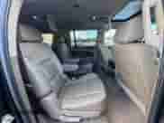 2019 Chevrolet Suburban Premier с VIN 1GNSKJKC3KR183500, выставлен на аукционе Copart как лот 45542635 с пробегом 253 160 миль миль и Чистый • Clean title. История ставок и продаж доступна на DreamBid. Изображение 6.