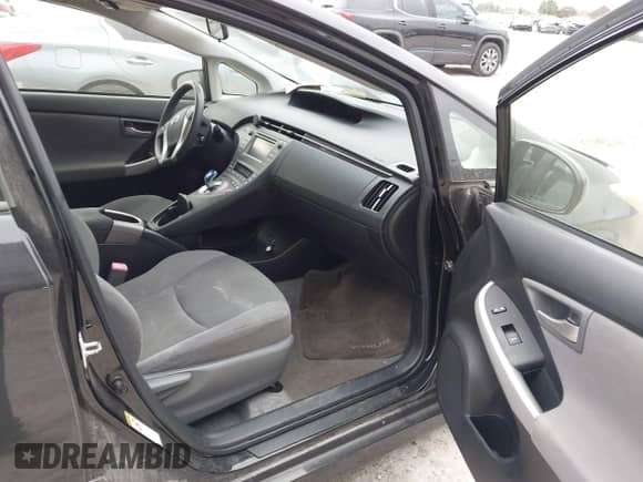 2013 Toyota Prius Three с VIN JTDKN3DU9D5541467, выставлен на аукционе IAAI как лот 43473692 с пробегом 180 411 миль миль и . История ставок и продаж доступна на DreamBid. Изображение 5.