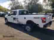 2018 Ford F-150 XL z VIN 1FTFX1EG0JKF61046, wystawiony jako Copart lot #59638125 z przebiegiem 170 220 mil mil oraz Szkoda całkowita • Salvage title. Historia ofert i sprzedaży dostępna na DreamBid. Obrazek 2.