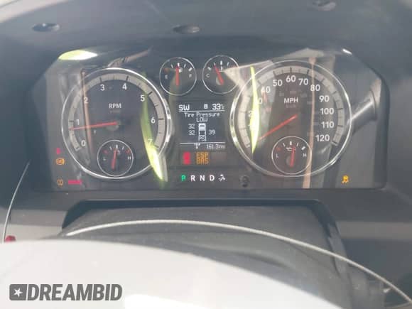 2010 Dodge 1500 Sport z VIN 3D7JV1ET4AG183565, wystawiony jako IAAI lot #41261584 z przebiegiem 124 281 mil mil oraz . Historia ofert i sprzedaży dostępna na DreamBid. Obrazek 7.