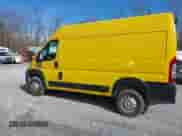 2021 Ram ProMaster z VIN 3C6ERVBG3ME506560, wystawiony jako IAAI lot #41694401 z przebiegiem 184 121 mil mil oraz . Historia ofert i sprzedaży dostępna na DreamBid. Obrazek 14.