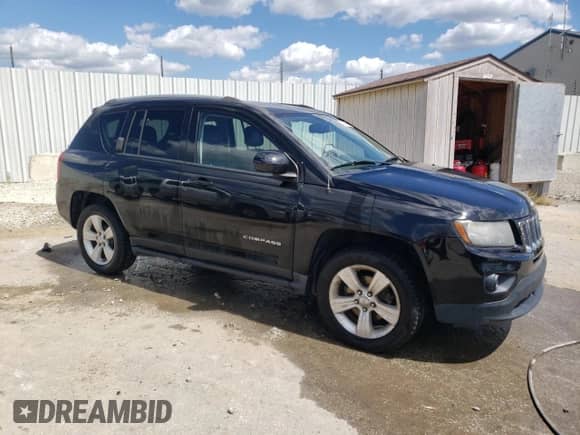 2016 Jeep Compass High Altitude z VIN 1C4NJCEA8GD648307, wystawiony jako Copart lot #70384555 z przebiegiem 145 300 mil mil oraz Nie do naprawy • Non repairable. Historia ofert i sprzedaży dostępna na DreamBid. Obrazek 4.