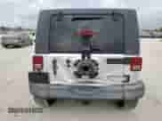 2008 Jeep Wrangler Unlimited X с VIN 1J4GB39128L634596, выставлен на аукционе Copart как лот 62750035 с пробегом 273 564 миль миль и Списание • Salvage title. История ставок и продаж доступна на DreamBid. Изображение 6.