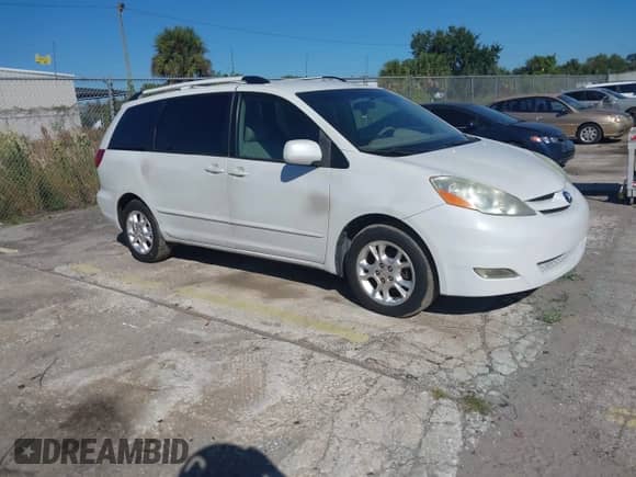 2006 Toyota Sienna XLE z VIN 5TDZA22C16S559859, wystawiony jako IAAI lot #43476816 z przebiegiem 87 250 mil mil oraz . Historia ofert i sprzedaży dostępna na DreamBid. Obrazek 1.