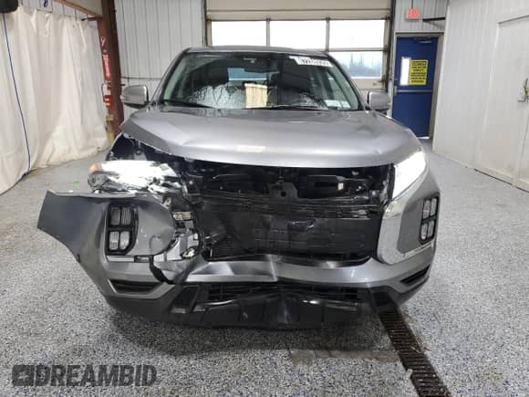 2025 Mitsubishi Outlander S с VIN JA4ARUAU0SU001738, выставлен на аукционе Copart как лот 87288935 с пробегом 14 789 миль миль и Чистый • Clean title. История ставок и продаж доступна на DreamBid. Изображение 5.