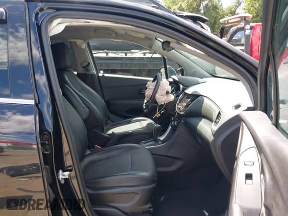 2019 Chevrolet Trax LT с VIN 3GNCJPSB2KL227642, выставлен на аукционе IAAI как лот 43096584 с пробегом 56 410 миль миль и . История ставок и продаж доступна на DreamBid. Изображение 5.