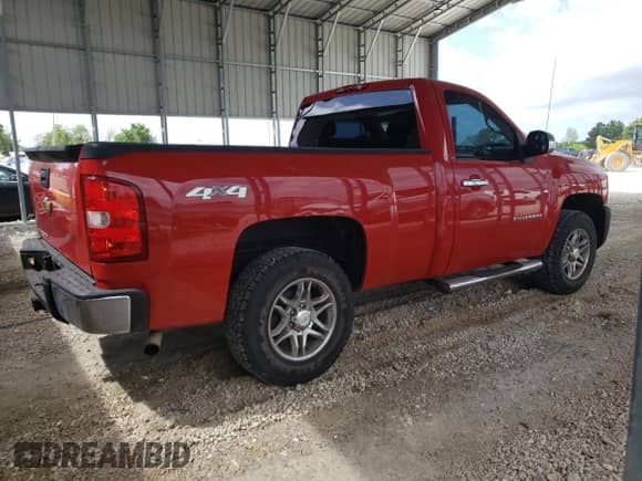 2013 Chevrolet Silverado 1500 Work Truck z VIN 1GCNKPEX8DZ174642, wystawiony jako Copart lot #61579325 z przebiegiem 196 008 mil mil oraz Szkoda całkowita • Salvage title. Historia ofert i sprzedaży dostępna na DreamBid. Obrazek 3.