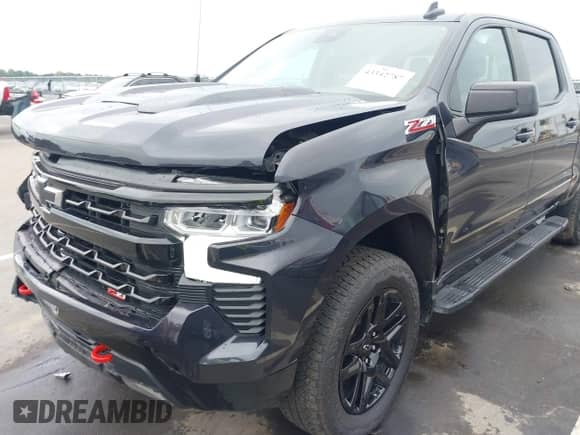 2024 Chevrolet Silverado 1500 LT Trail Boss with VIN 3GCUDFED9RG415847, listed as a IAAI auction lot 43342787 with 7,479 mi miles and . Bid and sale history available at DreamBid. Image 20.