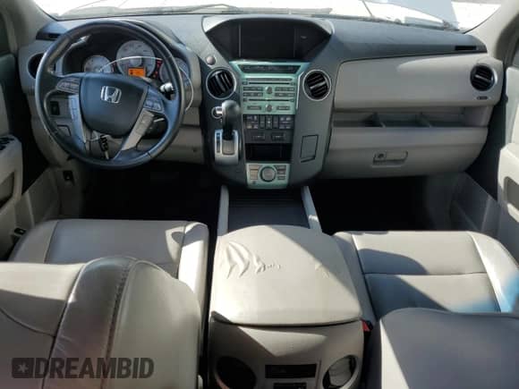 2009 Honda Pilot Touring с VIN 5FNYF48929B048741, выставлен на аукционе Copart как лот 65014975 с пробегом 131 273 миль миль и Списание • Salvage title. История ставок и продаж доступна на DreamBid. Изображение 8.