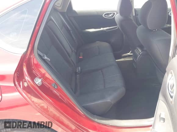 2017 Nissan Sentra SR с VIN 3N1AB7AP2HY381132, выставлен на аукционе IAAI как лот 43056501 с пробегом 81 738 миль миль и . История ставок и продаж доступна на DreamBid. Изображение 8.