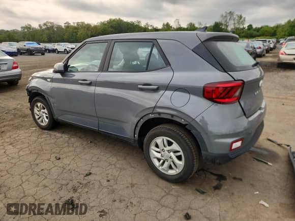 2022 Hyundai Venue SE z VIN KMHRB8A33NU148034, wystawiony jako Copart lot #71400505 z przebiegiem 101 833 mil mil oraz Szkoda całkowita • Salvage title. Historia ofert i sprzedaży dostępna na DreamBid. Obrazek 2.