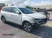 2015 Nissan Pathfinder S с VIN 5N1AR2MN0FC621947, выставлен на аукционе IAAI как лот 42370234 с пробегом 109 510 миль миль и . История ставок и продаж доступна на DreamBid. Изображение 1.