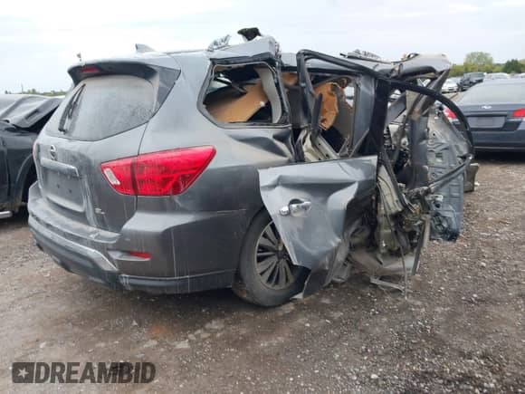 2020 Nissan Pathfinder SL z VIN 5N1DR2CN8LC610222, wystawiony jako IAAI lot #43431105 z przebiegiem Nie podano mil oraz . Historia ofert i sprzedaży dostępna na DreamBid. Obrazek 4.