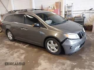 2012 Honda Odyssey Touring с VIN 5FNRL5H94CB038660, выставлен на аукционе IAAI как лот 43297703 с пробегом 137 342 миль миль и . История ставок и продаж доступна на DreamBid. Изображение 1.