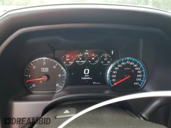 2017 GMC Sierra 1500 Denali z VIN 3GTU2PEJ2HG363901, wystawiony jako Copart lot #66871055 z przebiegiem 135 845 mil mil oraz Szkoda całkowita • Salvage title. Historia ofert i sprzedaży dostępna na DreamBid. Obrazek 9.