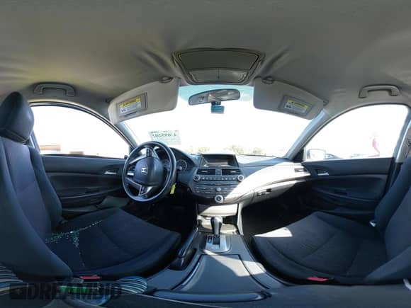 2011 Honda Accord LX с VIN 1HGCP2F33BA117866, выставлен на аукционе IAAI как лот 43095202 с пробегом 120 028 миль миль и . История ставок и продаж доступна на DreamBid. Изображение 18.