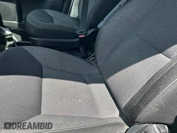 2017 Ram ProMaster Cargo с VIN 3C6TRVNG3HE541852, выставлен на аукционе Copart как лот 66475525 с пробегом 219 361 миль миль и Чистый • Clean title. История ставок и продаж доступна на DreamBid. Изображение 14.