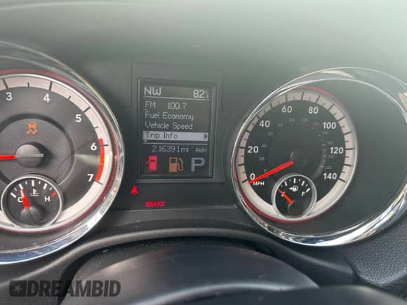 2011 Dodge Durango Crew with VIN 1D4SD4GT5BC592388, listed as a Copart auction lot 86325375 with 216,391 mi miles and Clean title. Bid and sale history available at DreamBid. Image 8.