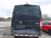 2018 Ram ProMaster Cargo z VIN 3C6URVHG8JE119243, wystawiony jako IAAI lot #43456408 z przebiegiem 363 642 mil mil oraz . Historia ofert i sprzedaży dostępna na DreamBid. Obrazek 17.