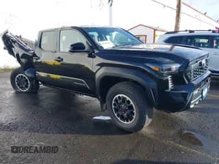 2024 Toyota Tacoma SR5 with VIN 3TMLB5JNXRM049327, listed as a IAAI auction lot 40906568 with 691 mi miles and . Bid and sale history available at DreamBid. Image 1.