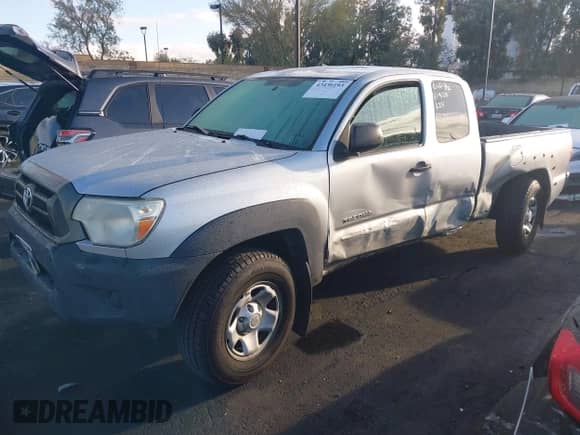 2012 Toyota Tacoma PreRunner с VIN 5TFTU4GNXCX027373, выставлен на аукционе IAAI как лот 43436193 с пробегом 185 816 миль миль и . История ставок и продаж доступна на DreamBid. Изображение 19.
